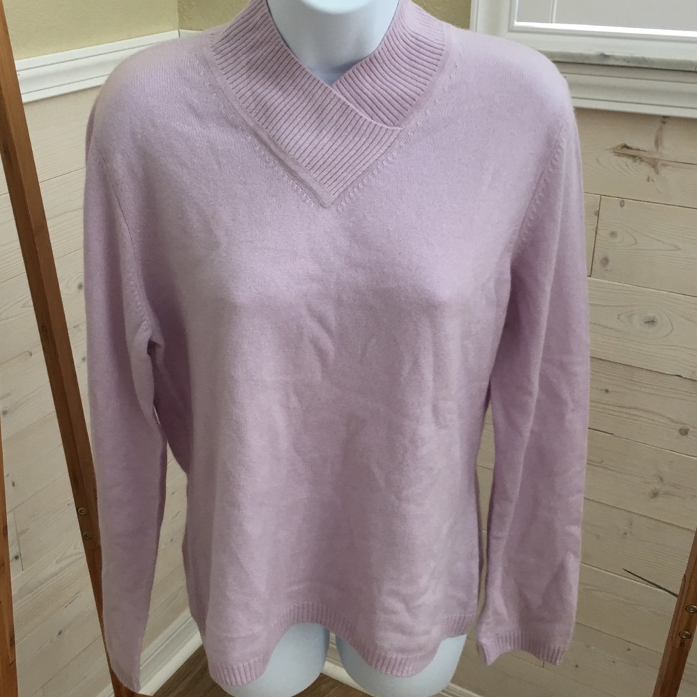 NWT orchid cashmere sweater